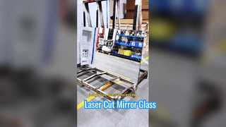 قطع زجاج مرآة بسماكة 6 ملم بالليزر وطول شبه منحرف بطول 1.5 متر