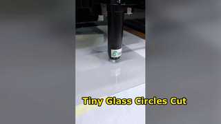 قطع دفعة واحدة لدوائر صغيرة مقاس 1 ملم من الزجاج فائق الوضوح