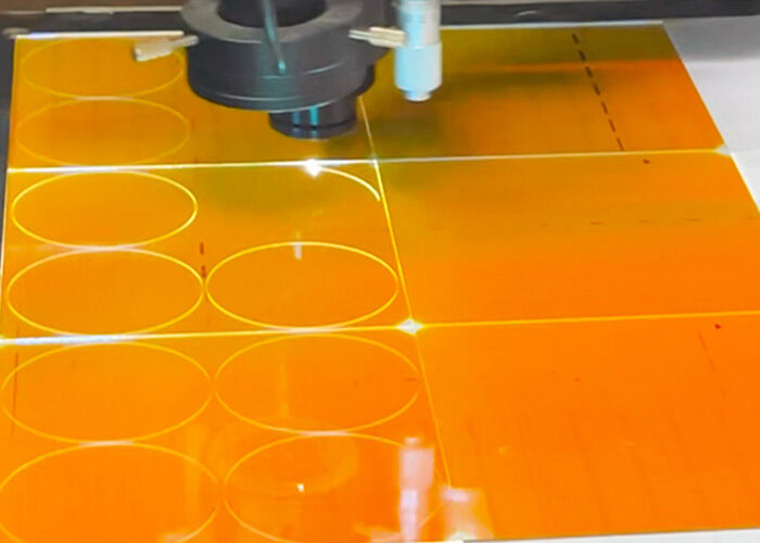 No Burr Single Table Glass Cutting Machine Featuring Adjustable Cutting Speed 0 to 500mm per second Ideal for Glass Fabrication